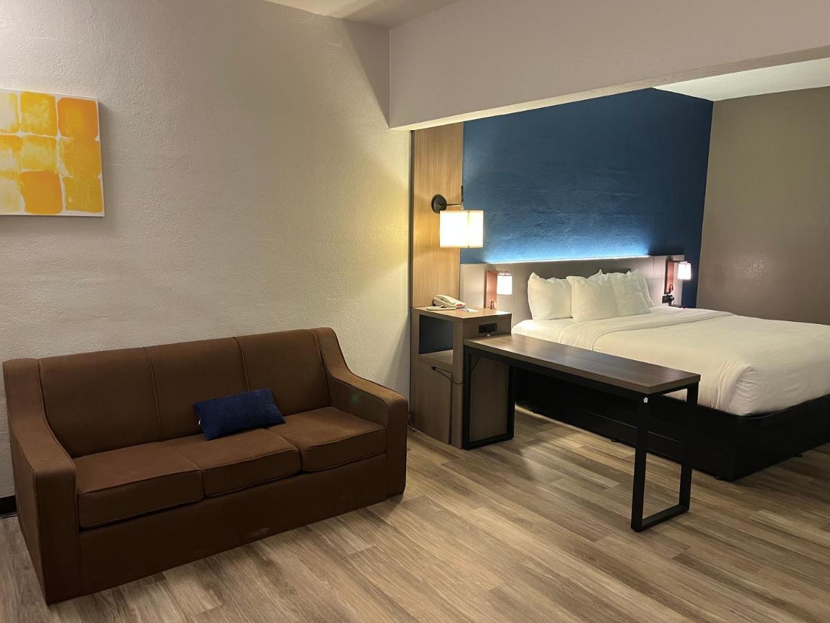 Comfort Suites Clearwater - Dunedin Exteriér fotografie