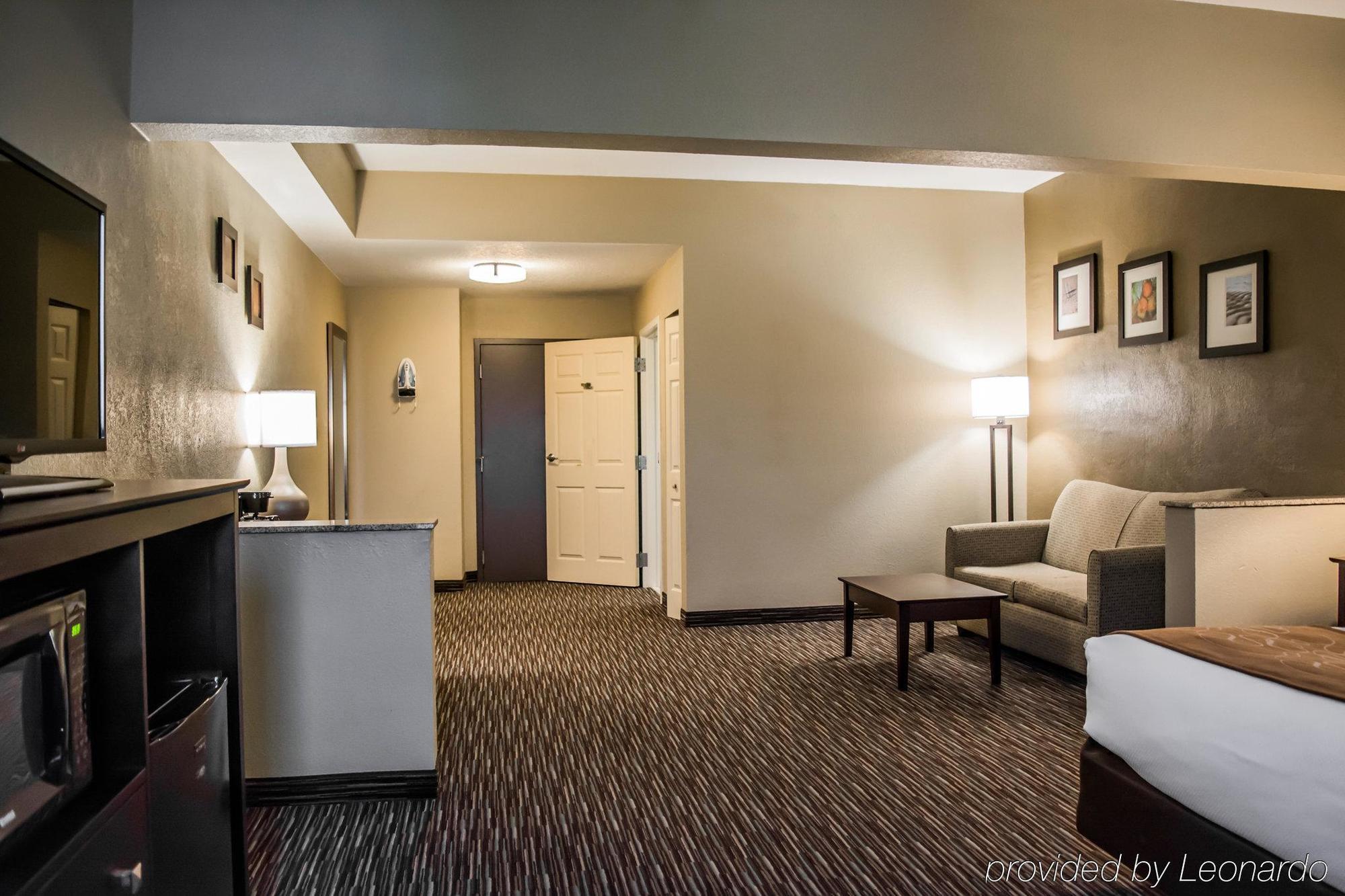 Comfort Suites Clearwater - Dunedin Exteriér fotografie